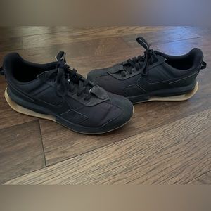 Nike Air Max men’s size 12 like new